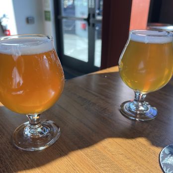 Fieldwork Brewing - 12/30/24 Olyvia & Farmhouse wheat. - Pizza Near Me - San Leandro, California Fieldwork Brewing - 12/30/24 Olyvia & Farmhouse wheat. - Pizza Near Me - San Leandro, California
