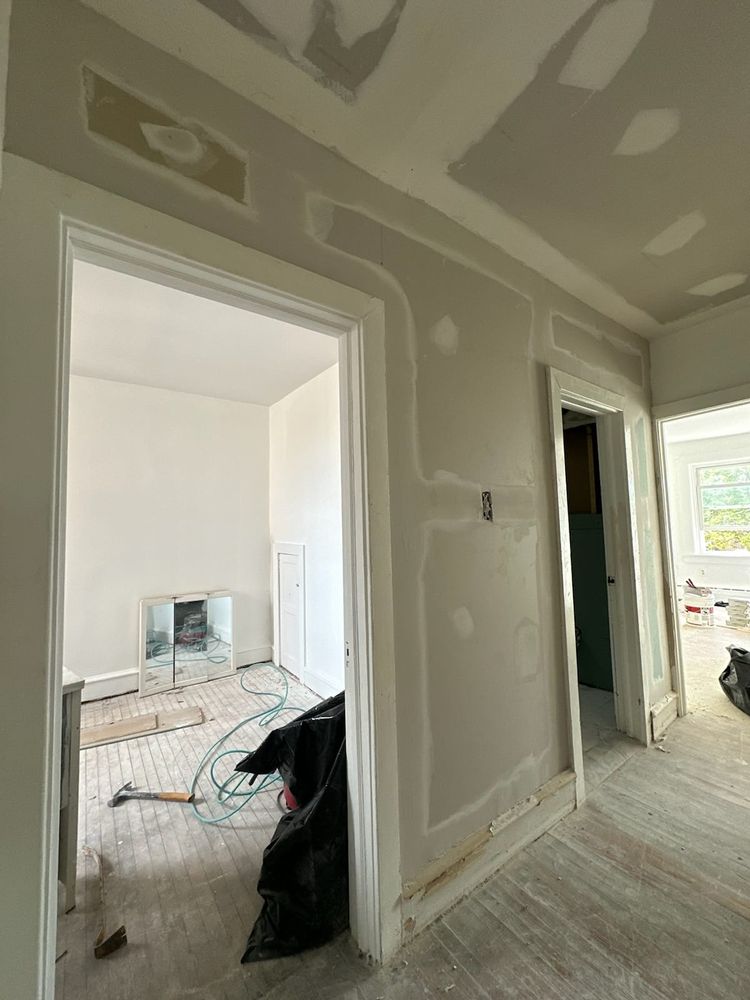 Slide of Reyes Handyman Services