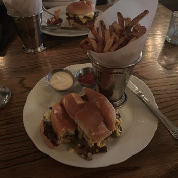 The Duplex - CLASSIC BURGER - Lounges Near Me - Chicago, Illinois