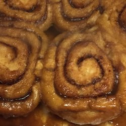 Cake Lady Bakery and Cafe - Cinnamon buns