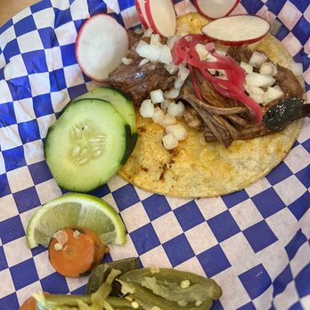 Venalonzo's Tacos - Barbacoa Taco - Tacos Near Me - Centennial, Colorado Venalonzo's Tacos - Barbacoa Taco - Tacos Near Me - Centennial, Colorado