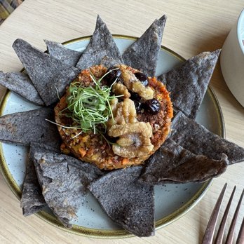Owamni - Carrot tartare - New American Near Me - Minneapolis, Minnesota