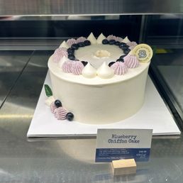 Dirt & Worms Chocolate Chiffon Cake