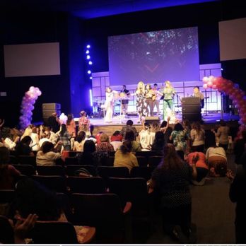 Iglesia Manantial - Servicio de mujeres - Churches Near Me - Fontana, California Iglesia Manantial - Servicio de mujeres - Churches Near Me - Fontana, California