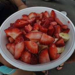 Acai bowl w/ strawberries! A lot of strawberries for only $1 more! Acai bowl w/ strawberries! A lot of strawberries for only $1 more!