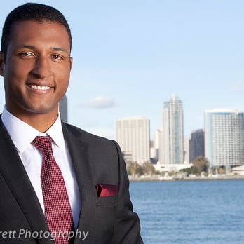 San Diego Headshots - On Location San Diego Headshots - Session Photography Near Me - San Diego, California San Diego Headshots - On Location San Diego Headshots - Session Photography Near Me - San Diego, California
