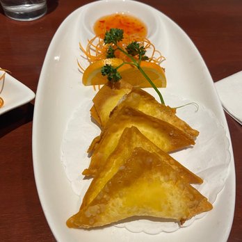 Sakura Garden - Appetizer Crab Rangoon - Japanese Near Me - Hamden, Connecticut