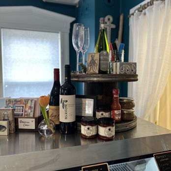 Piscatrix Seafood - Seafood Markets Near Me - Kennebunk, Maine