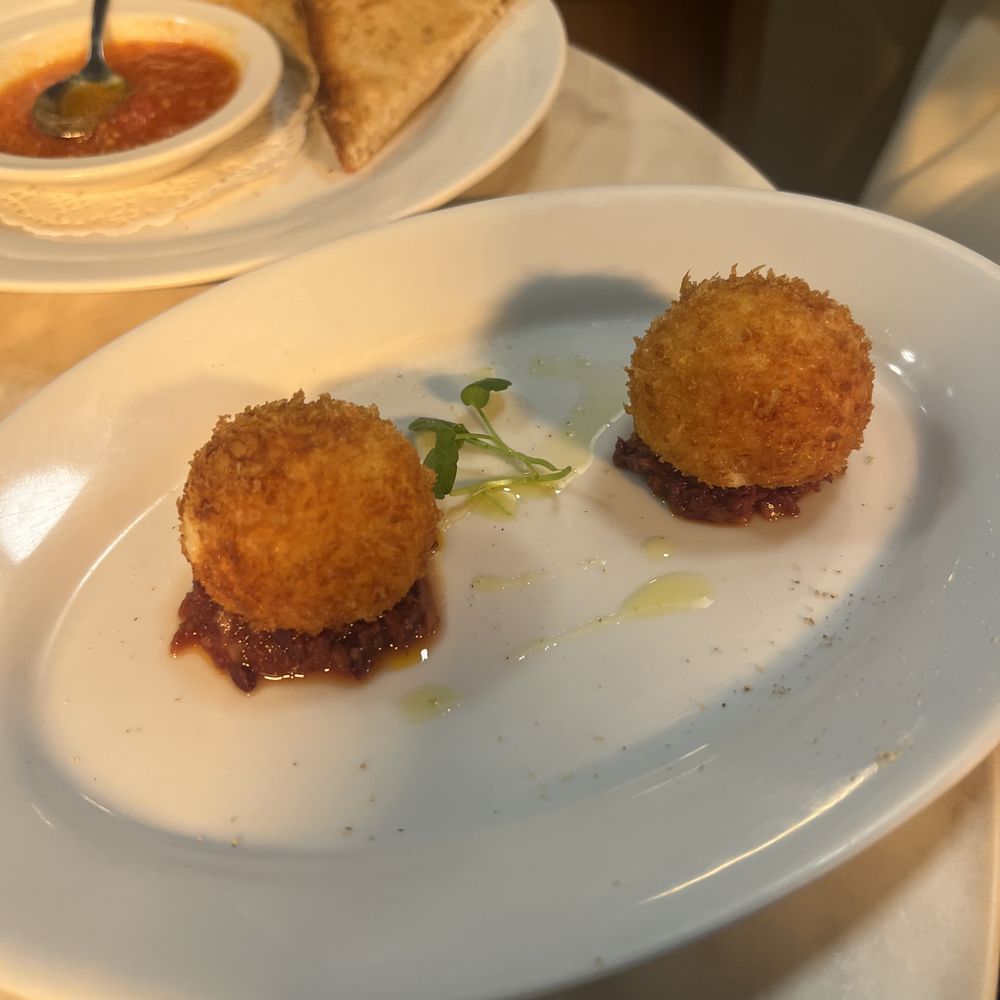 Sabor - Spanish Near Me - London, XGL