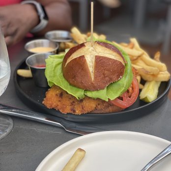 The Front Yard - Chicken sandwich with hot honey soooo good seriously - Beer Gardens Near Me - Las Vegas, Nevada The Front Yard - Chicken sandwich with hot honey soooo good seriously - Beer Gardens Near Me - Las Vegas, Nevada