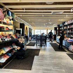 Coconut Jack's Waterfront Grille - You walk through the gift shop to get to tables. Smart.