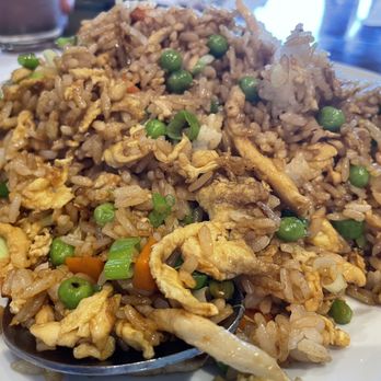 Dumpling Generation - Edmonds - F4. Chicken Fried Rice - Chinese Near Me - Edmonds, Washington