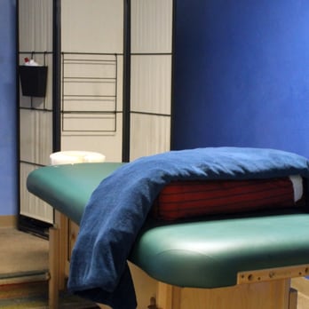 Gould Chiropractic - Massage therapy room. - Chiropractors Near Me - Chatsworth, California Gould Chiropractic - Massage therapy room. - Chiropractors Near Me - Chatsworth, California