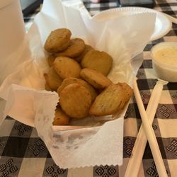 Gus's World Famous Fried Chicken - Fried Pickle Chips w ranch
