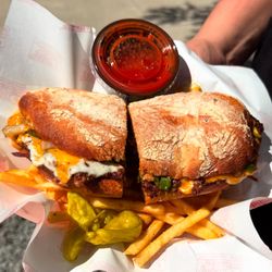 Vinny and Marie’s Italian Street Food - The mosco sausage sandwich