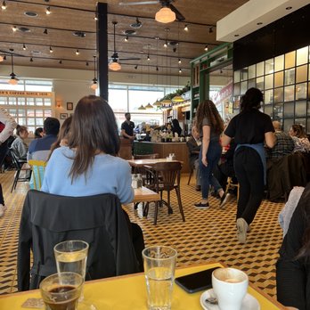 Cafe Landwer - Rutherford & Bathurst - Inside - Cafes Near Me - Maple, Ontario Cafe Landwer - Rutherford & Bathurst - Inside - Cafes Near Me - Maple, Ontario