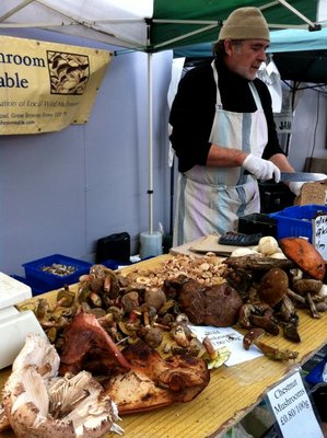 Marylebone Farmers' Market by null