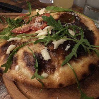 Augusto - Bread with starters (entrees) - Italian Near Me - Paris, 75 Augusto - Bread with starters (entrees) - Italian Near Me - Paris, 75