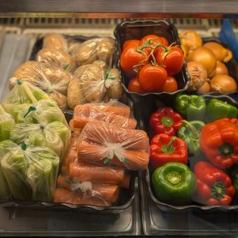 Fenwick's Choice Meats - We have an assortment of basic veggies - Butcher Near Me - Baltimore, Maryland