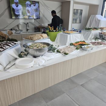 DJ's California Catering - Caterers Near Me - Ventura, California DJ's California Catering - Caterers Near Me - Ventura, California