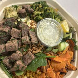 sweetgreen - Healthy Salads, Wraps, and Bowls - Steak, broccoli, sweet potatoes, corn, spinach, and arugula