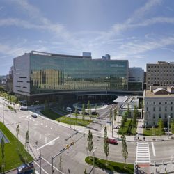 Cleveland Clinic Sydell & Arnold Miller Family Pavilion