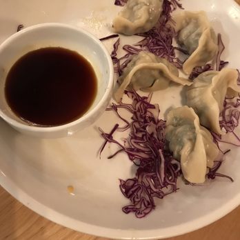 Eat Noodle - Steamed pork dumplings - Noodles Near Me - Bridgeport, Connecticut