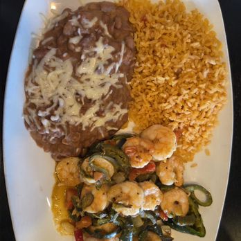 Casa Ramos Restaurant - Shrimp mojo de ajo - Mexican Near Me - Santa Ana, California Casa Ramos Restaurant - Shrimp mojo de ajo - Mexican Near Me - Santa Ana, California