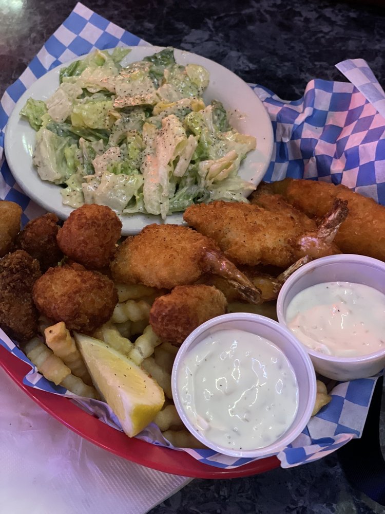 WHEEL HOUSE BAR AND GRILL Updated August 2024 10 Reviews 746