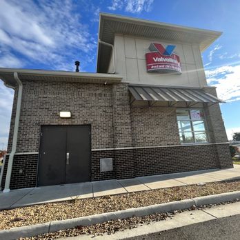 Valvoline Instant Oil Change - Shop exterior - Oil Change Stations Near Me - Hampton, Virginia