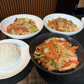 YaYa's Thai Fusion & Steaks - Thai Near Me - Kenner, Louisiana YaYa's Thai Fusion & Steaks - Thai Near Me - Kenner, Louisiana