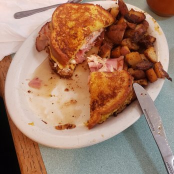 Country Skillet - monte cristo - Diners Near Me - Clearwater, Florida Country Skillet - monte cristo - Diners Near Me - Clearwater, Florida