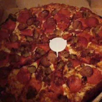 Round Table Pizza - Ultimate meat pizza - Pizza Near Me - Kahului, Hawaii