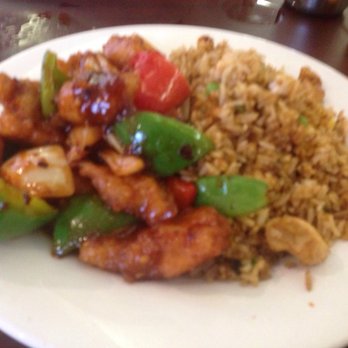 Ming Kitchen - General Tsao Lunch Special - Seafood Near Me - Windsor, Ontario Ming Kitchen - General Tsao Lunch Special - Seafood Near Me - Windsor, Ontario