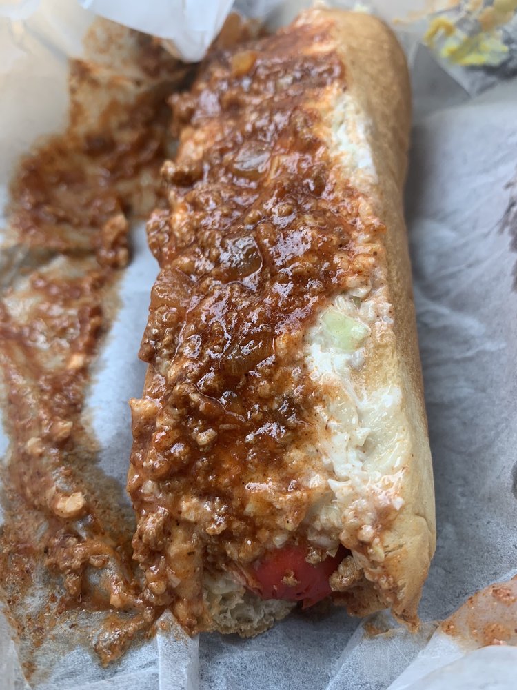 Carlton's Hamburgers & Hotdogs Logo