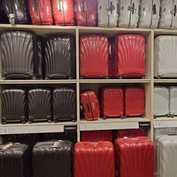 Samsonite Outlet - Black, red or pearl?