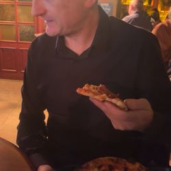 Four Star Pizza - Pizza