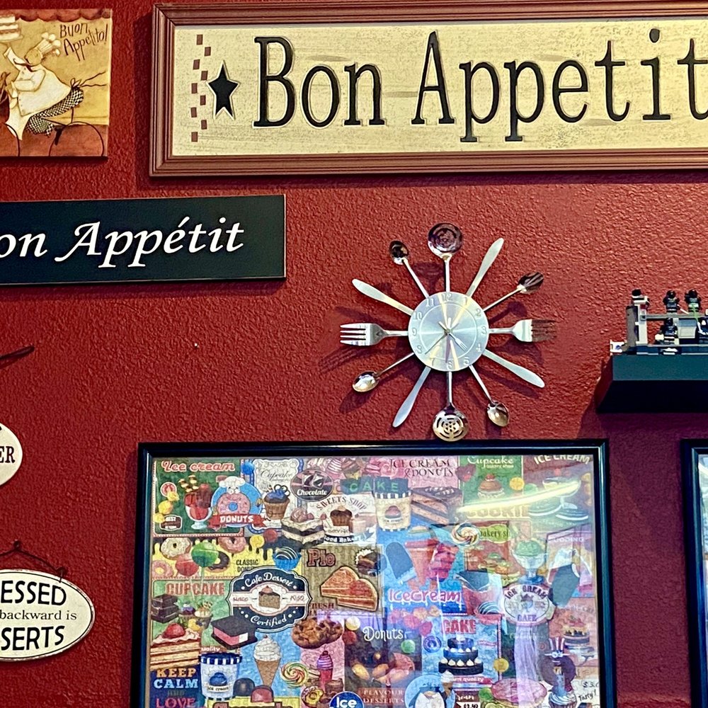 Bon Appetit - Interior - Sandwiches Near Me - Lodi, California Bon Appetit - Interior - Sandwiches Near Me - Lodi, California