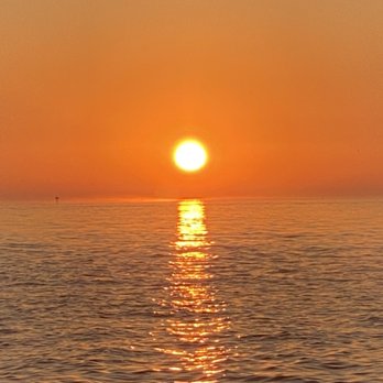 Florida Beach Airport Rides - The best Sunsets are on the Gulf of Mexico - Airport Shuttles Near Me Florida Beach Airport Rides - The best Sunsets are on the Gulf of Mexico - Airport Shuttles Near Me