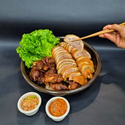 Braised Pork Trotters