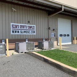 Slim's Sports Complex - Entrance