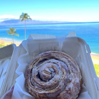 Papi’s Ohana - Heaven on earth, the infamous Cinnamon Roll - Pizza Near Me - Lahaina, Hawaii Papi’s Ohana - Heaven on earth, the infamous Cinnamon Roll - Pizza Near Me - Lahaina, Hawaii