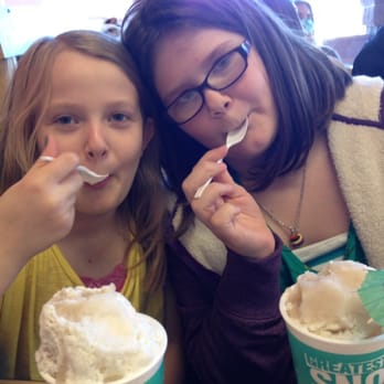 Bahama Buck's - Girls and their treats :) - Shaved Ice Near Me - Mesa, Arizona