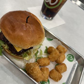 Wahlburgers - Burgers Near Me - Sarasota, Florida Wahlburgers - Burgers Near Me - Sarasota, Florida