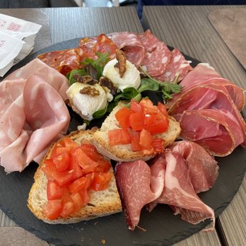 Arlù - Meat selections and cheese - Italian Near Me - Rome, RM Arlù - Meat selections and cheese - Italian Near Me - Rome, RM