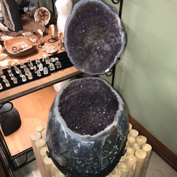 Moore Than Rocks - Geode - Hobby Shops Near Me - Kent, Washington Moore Than Rocks - Geode - Hobby Shops Near Me - Kent, Washington