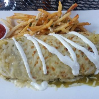 El Mariachi - Breakfast burrito - Mexican Near Me - Chicago, Illinois