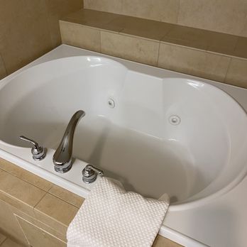 DoubleTree by Hilton Hotel Grand Junction - Ewww - Hotels Near Me - Grand Junction, Colorado DoubleTree by Hilton Hotel Grand Junction - Ewww - Hotels Near Me - Grand Junction, Colorado