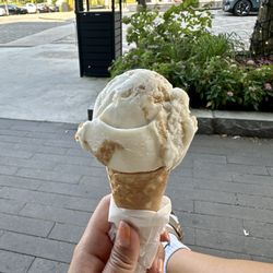 Honeysuckle Gelato