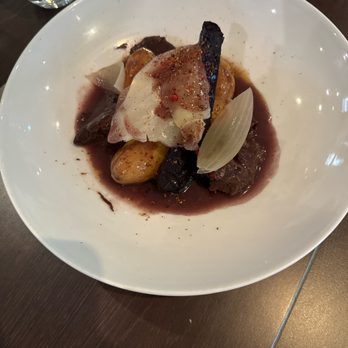 20 Eiffel - Deer stew - French Near Me - Paris, 75 20 Eiffel - Deer stew - French Near Me - Paris, 75
